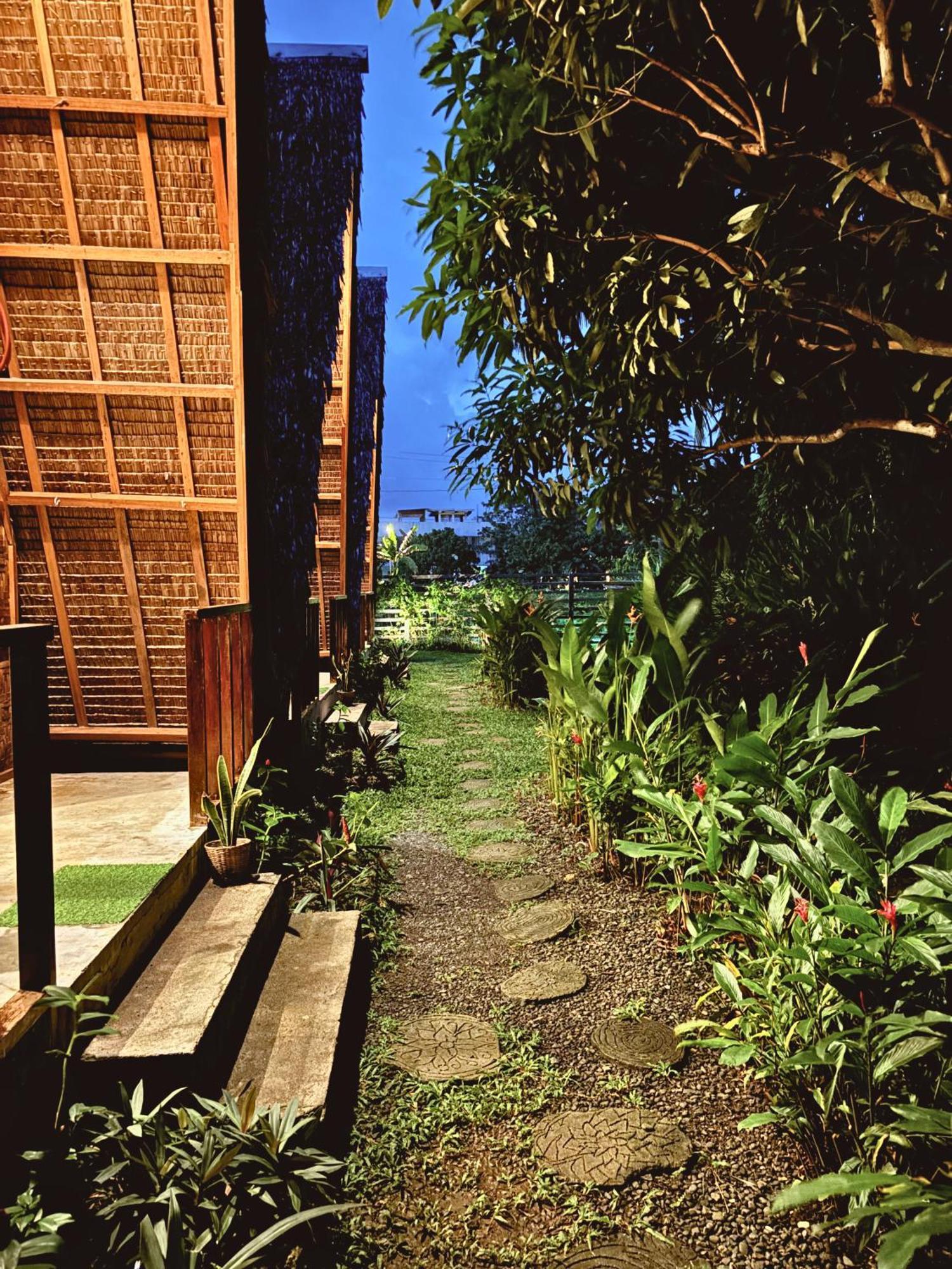 Triangle Palms Siargao Villa General Luna  Exterior photo